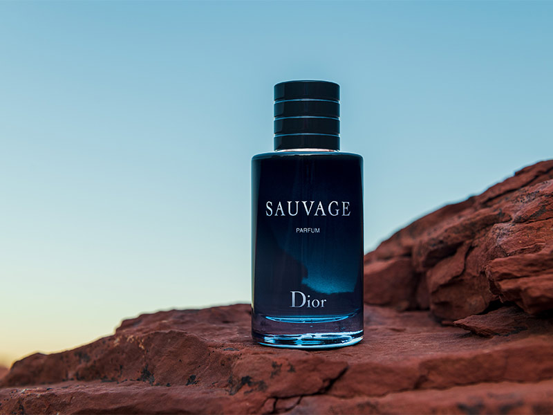 تخطى الحدود بجرأة مع عطر Sauvage الجديد من ديور